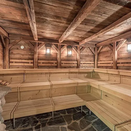 Aktiv-&wellnesshotel Bergfried Hotel Tux