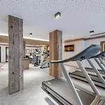 Aktiv- & Wellnesshotel Bergfried טוקס