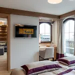 Aktiv- & Wellnesshotel Bergfried Ξενοδοχείο 5*