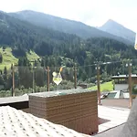 Aktiv- & Wellnesshotel Bergfried 5*