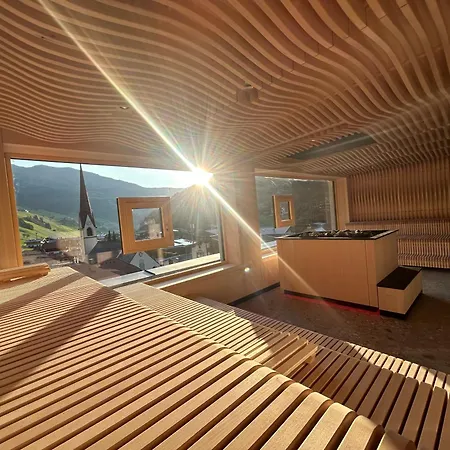 Aktiv-&wellnesshotel Bergfried Hotell