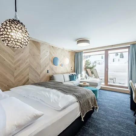 ホテル Aktiv- & Wellnesshotel Bergfried 5*